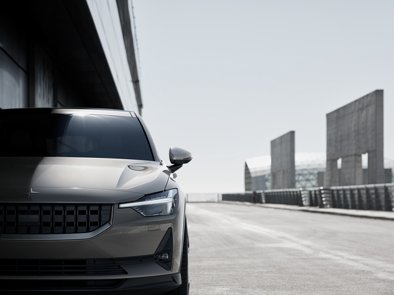 a Polestar_2_008.jpg