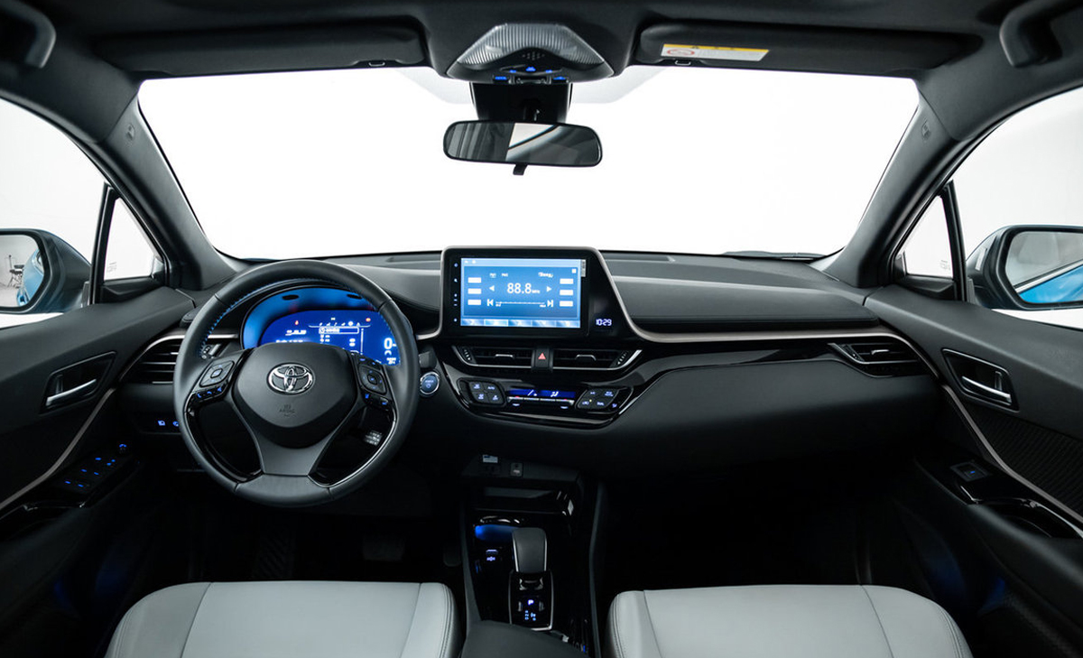 补贴后售价22.58万起 丰田C-HR EV正式上市