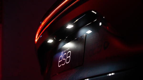 a08.jpg
